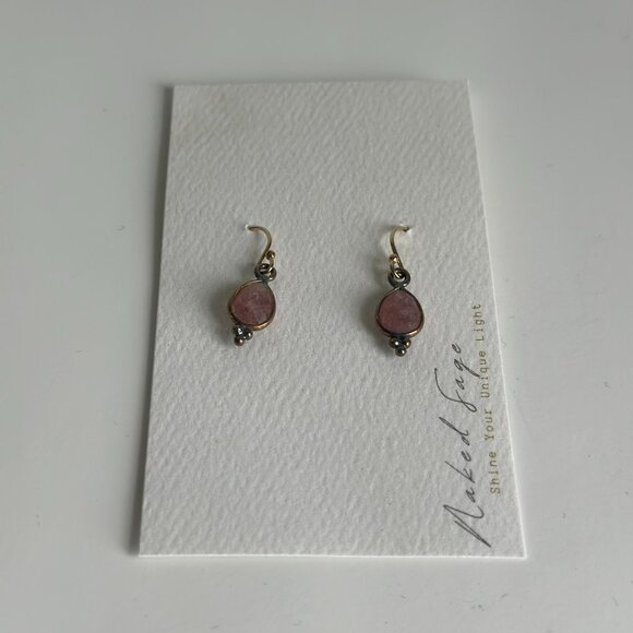 Gold Pendant Earrings with Cranberry Quartz Gemstone - Picture 4 of 9